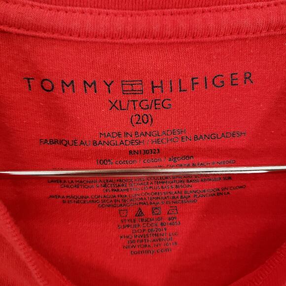 Tommy Hilfiger T Shirt Boys Extra Large Red Circle Emblem Graphic Crew Neck Tee - Picture 10 of 10